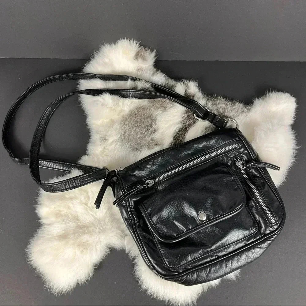 Kelly  And Katie Purse crossbody